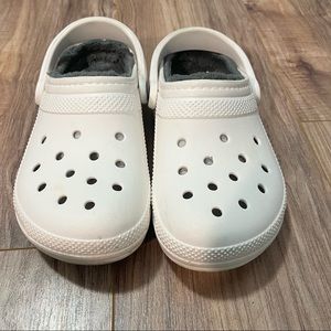 Womens fuzzy white crocs